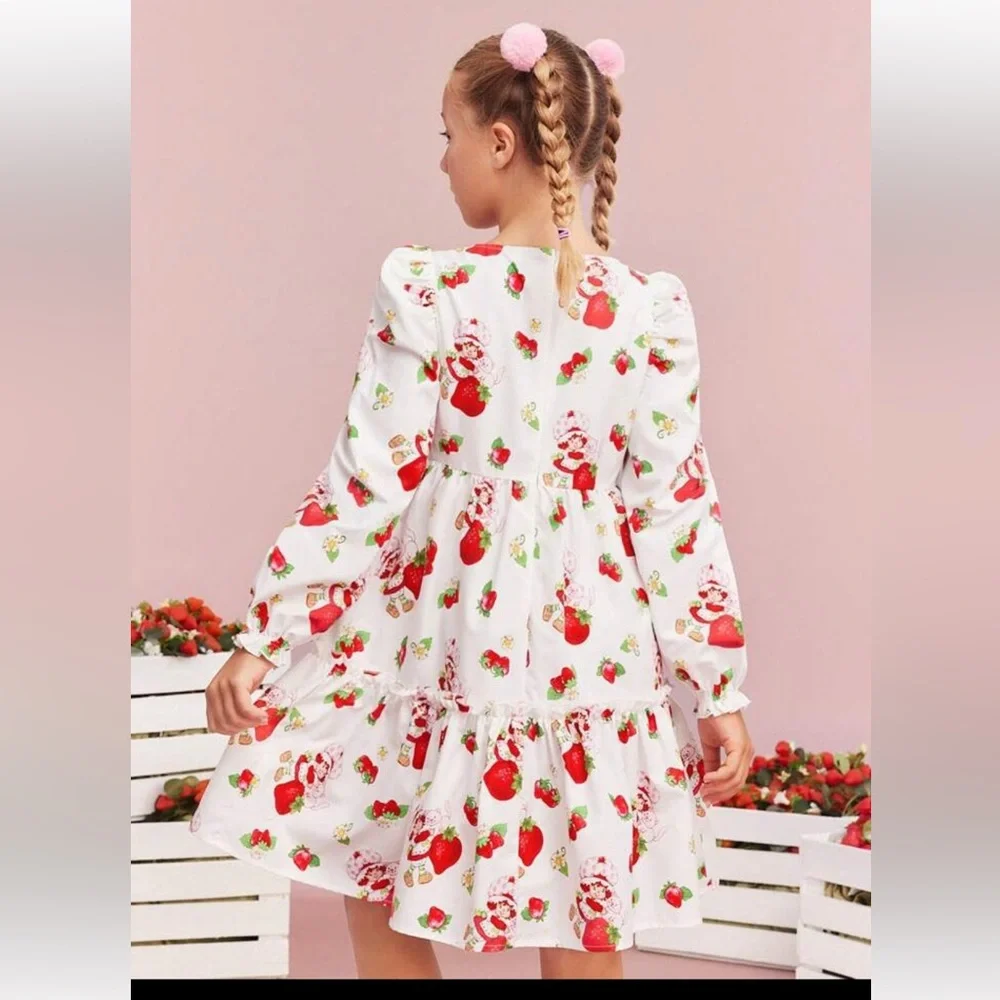 Girls Strawberry Shortcake dress 🍓 - Picture 4 of 9